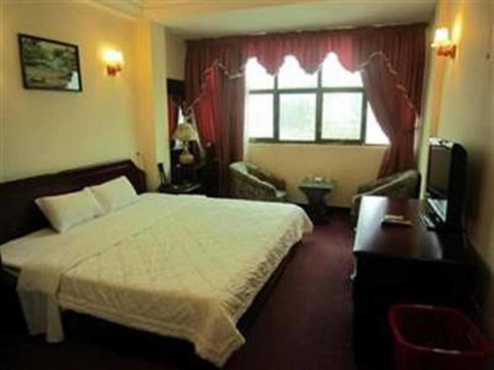 The Sun Hotel Хошимин Экстерьер фото